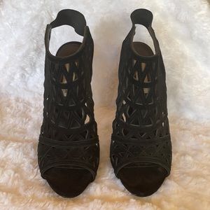 Steve Madden black stilettos